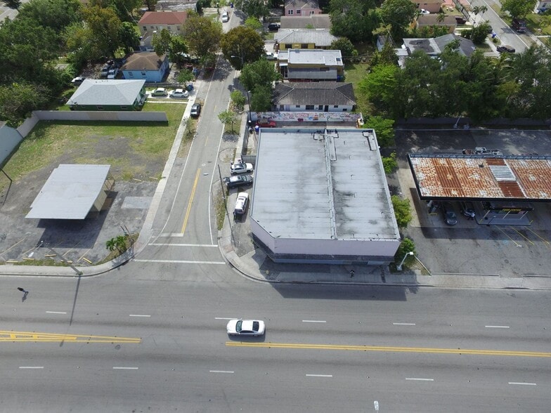 4760 NW 17th Ave, Miami, FL for sale - Aerial - Image 2 of 14