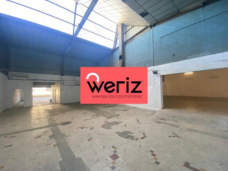 Flex in Vitrolles for lease - Interior Photo - Image 3 of 9