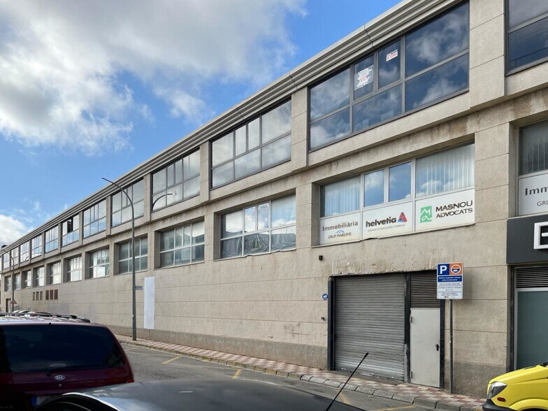 in Pineda de Mar, Barcelona for sale - Primary Photo - Image 1 of 1