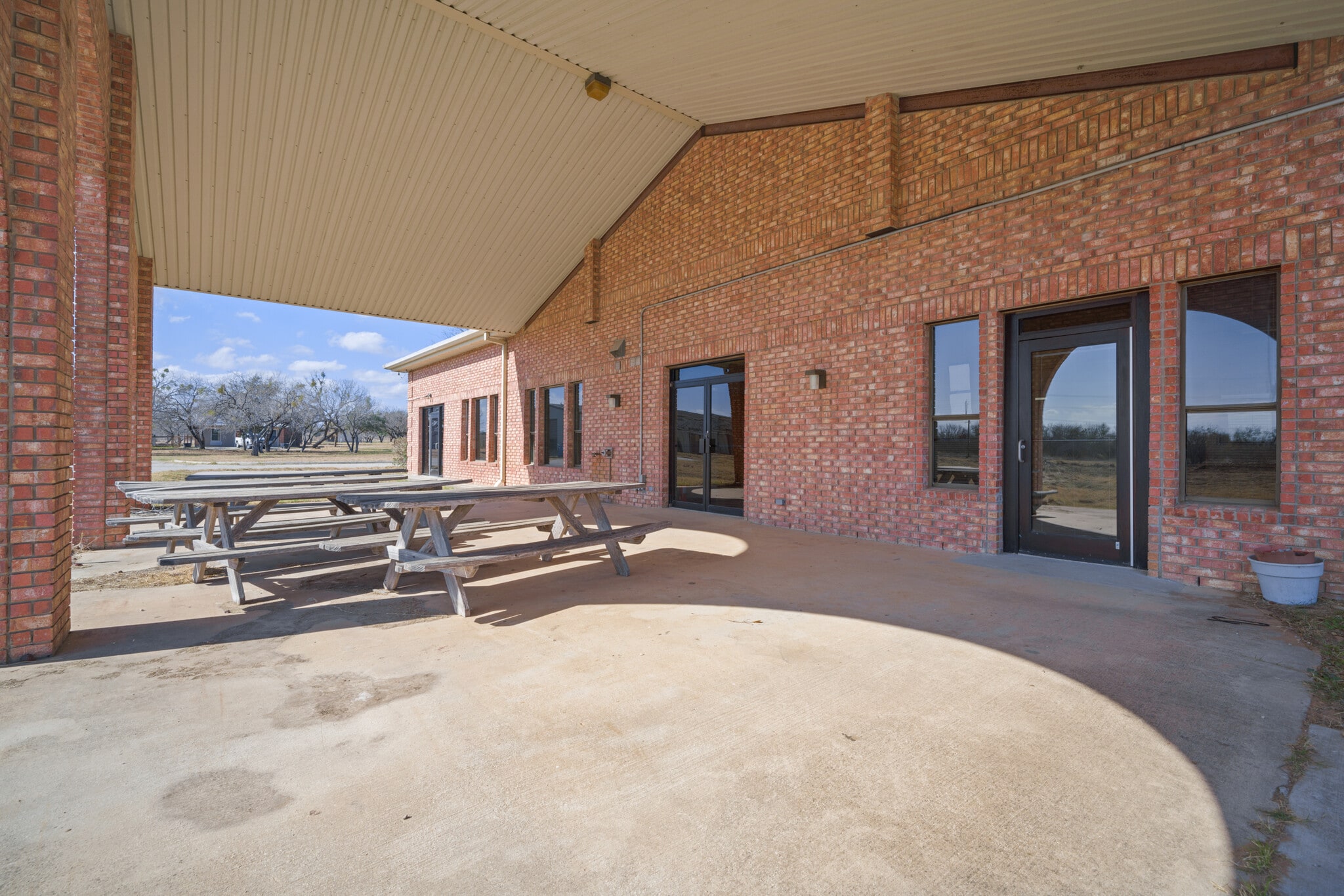 7704 S Loop 1604 East, Elmendorf, TX 78112 Elmendorf Professional