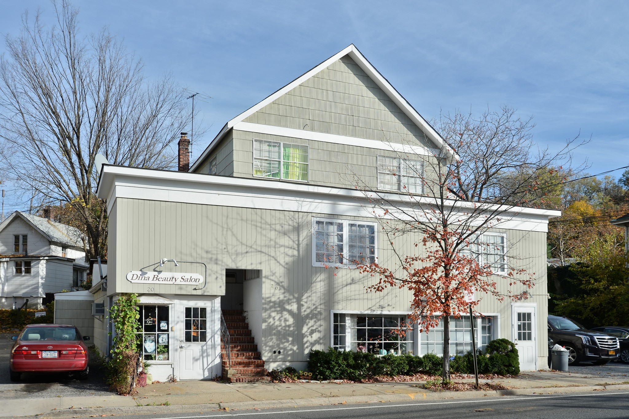 20 Bryant Ave, Roslyn, Ny 11576 - Retail For Lease 