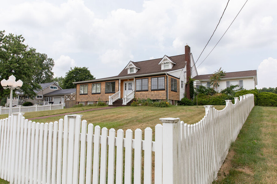 2525 Eldersville Rd, Follansbee, WV for sale - Building Photo - Image 2 of 50