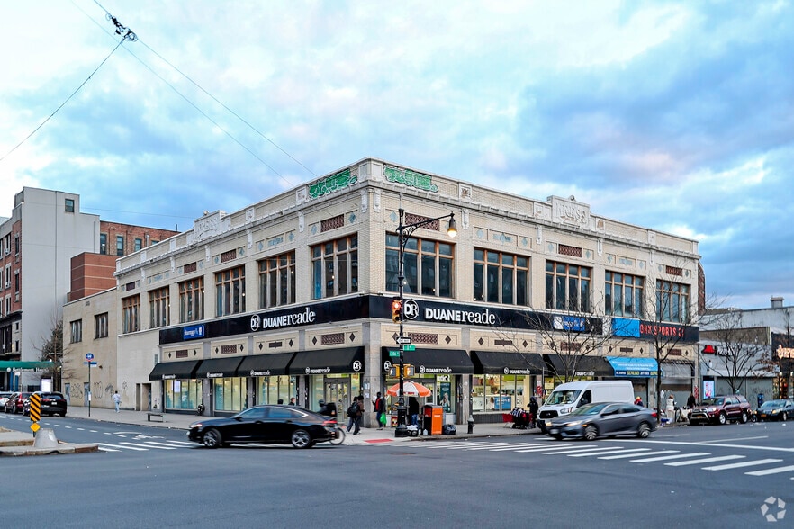 1915 Third Ave, New York, NY for lease - Primary Photo - Image 1 of 9