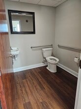 1221 N Church St, Moorestown, NJ for lease Interior Photo- Image 2 of 2