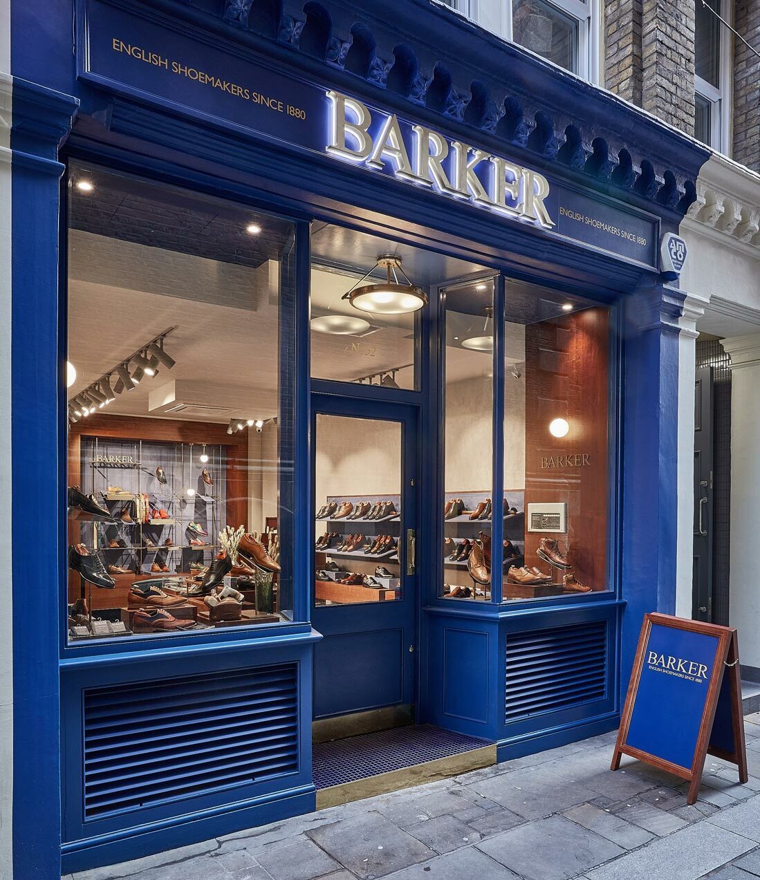 52 Bow Ln, London for lease Building Photo- Image 1 of 4