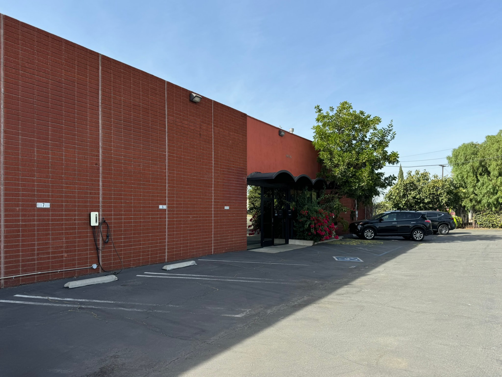 14105 S Avalon Blvd, Los Angeles, CA for lease Building Photo- Image 1 of 11
