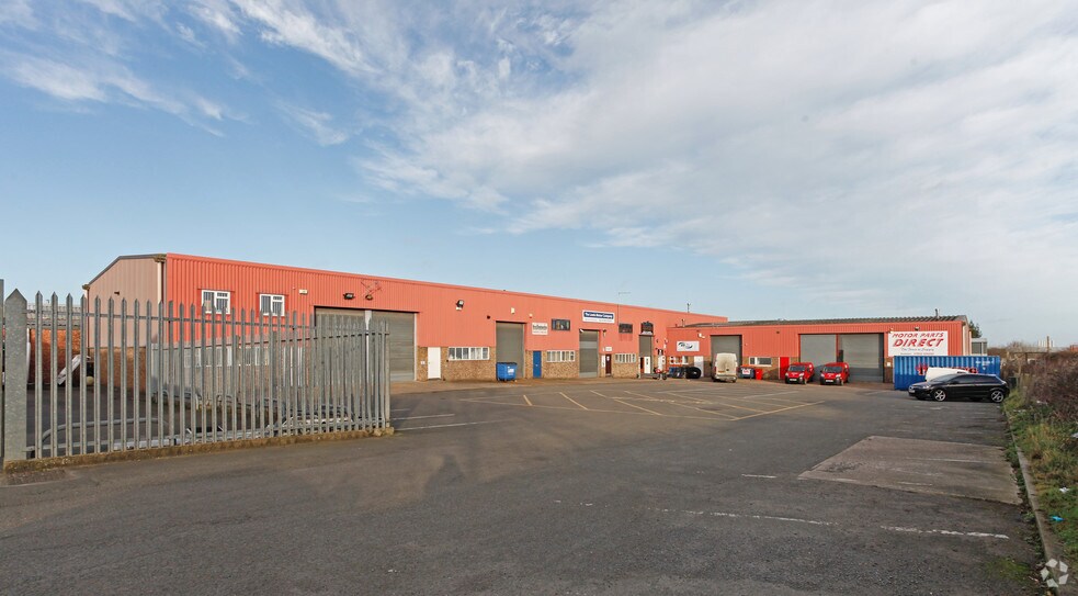 Wellingborough Rd, Rushden, NTH NN10 6AY