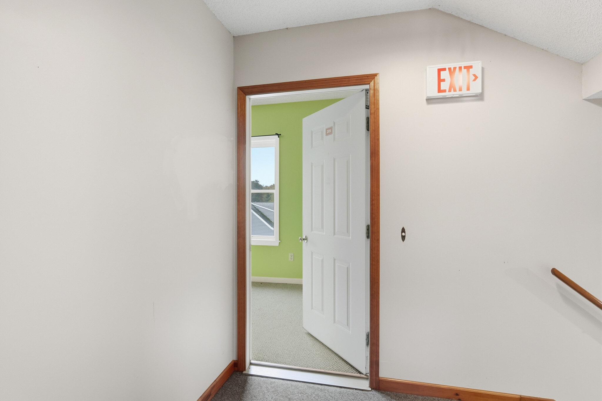 131 Main St, Hatfield, MA for lease Interior Photo- Image 1 of 5
