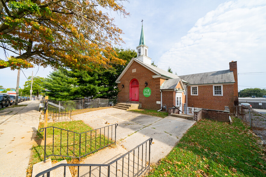 236 E Gay St, West Chester, PA for sale - Building Photo - Image 1 of 1