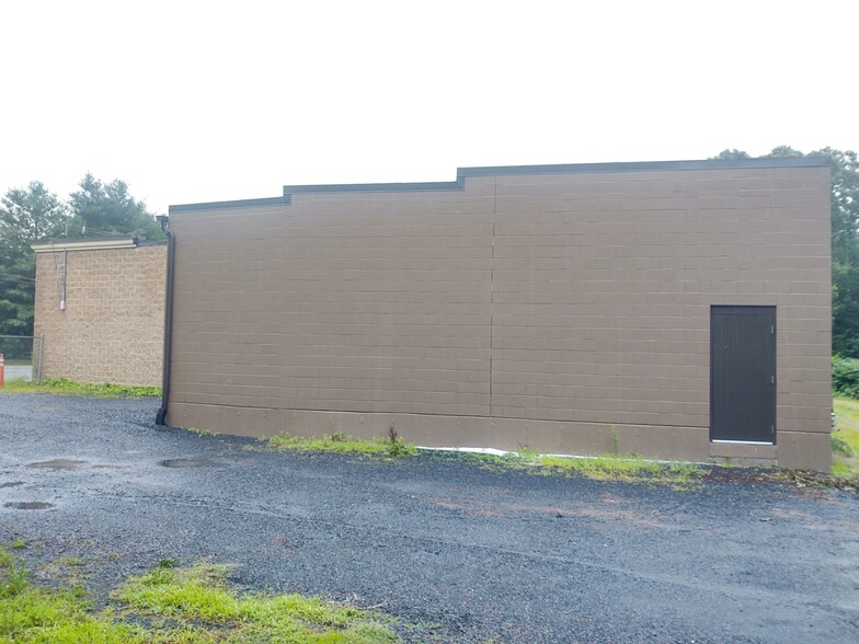 157 Tremont St, Rehoboth, MA for lease - Building Photo - Image 2 of 5