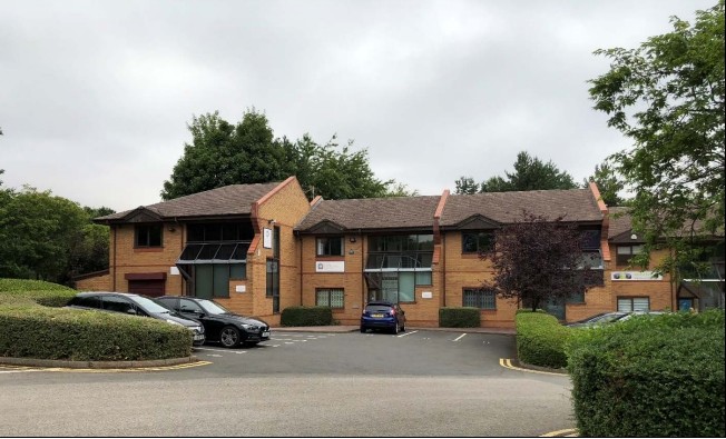 9-11 Pebble Clos, Tamworth for sale Primary Photo- Image 1 of 1