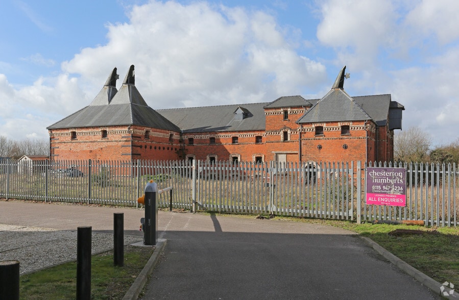 Northgate, Newark for sale - Primary Photo - Image 1 of 2