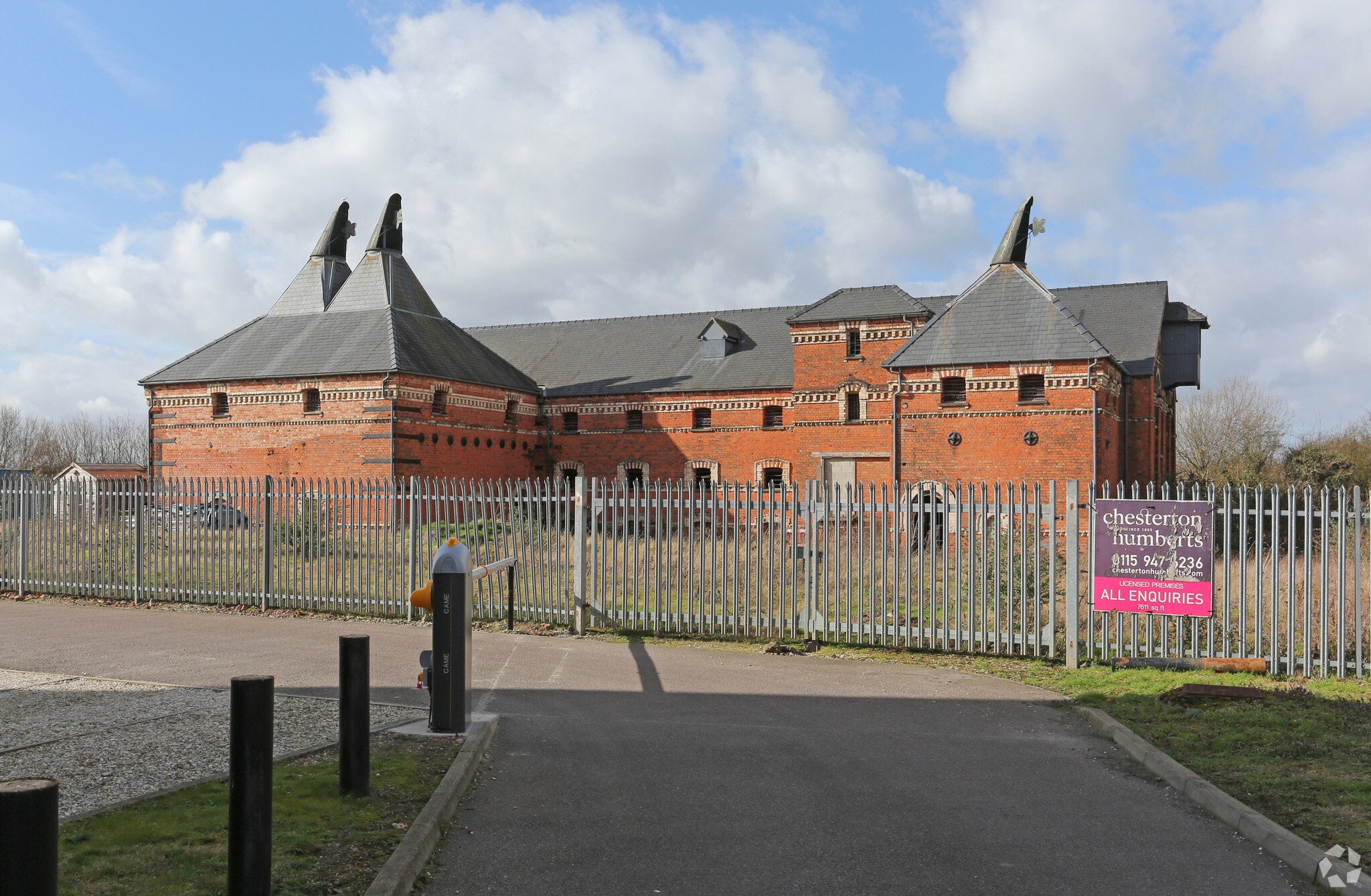 Northgate, Newark for sale Primary Photo- Image 1 of 3