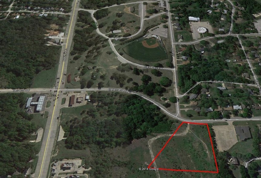 424 E Tarrant Rd, Grand Prairie, TX for sale - Primary Photo - Image 1 of 1