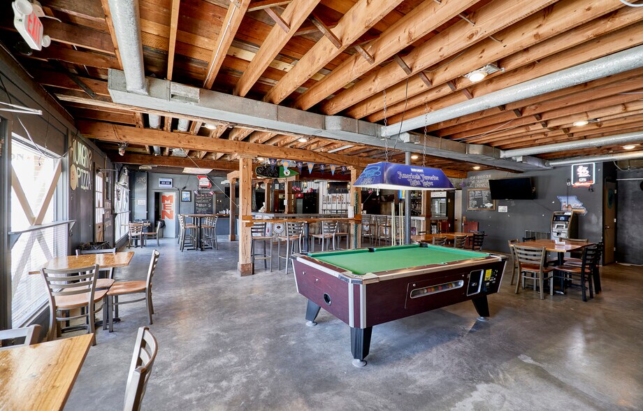 113 W 5th St, Hermann, MO for sale - Building Photo - Image 1 of 19