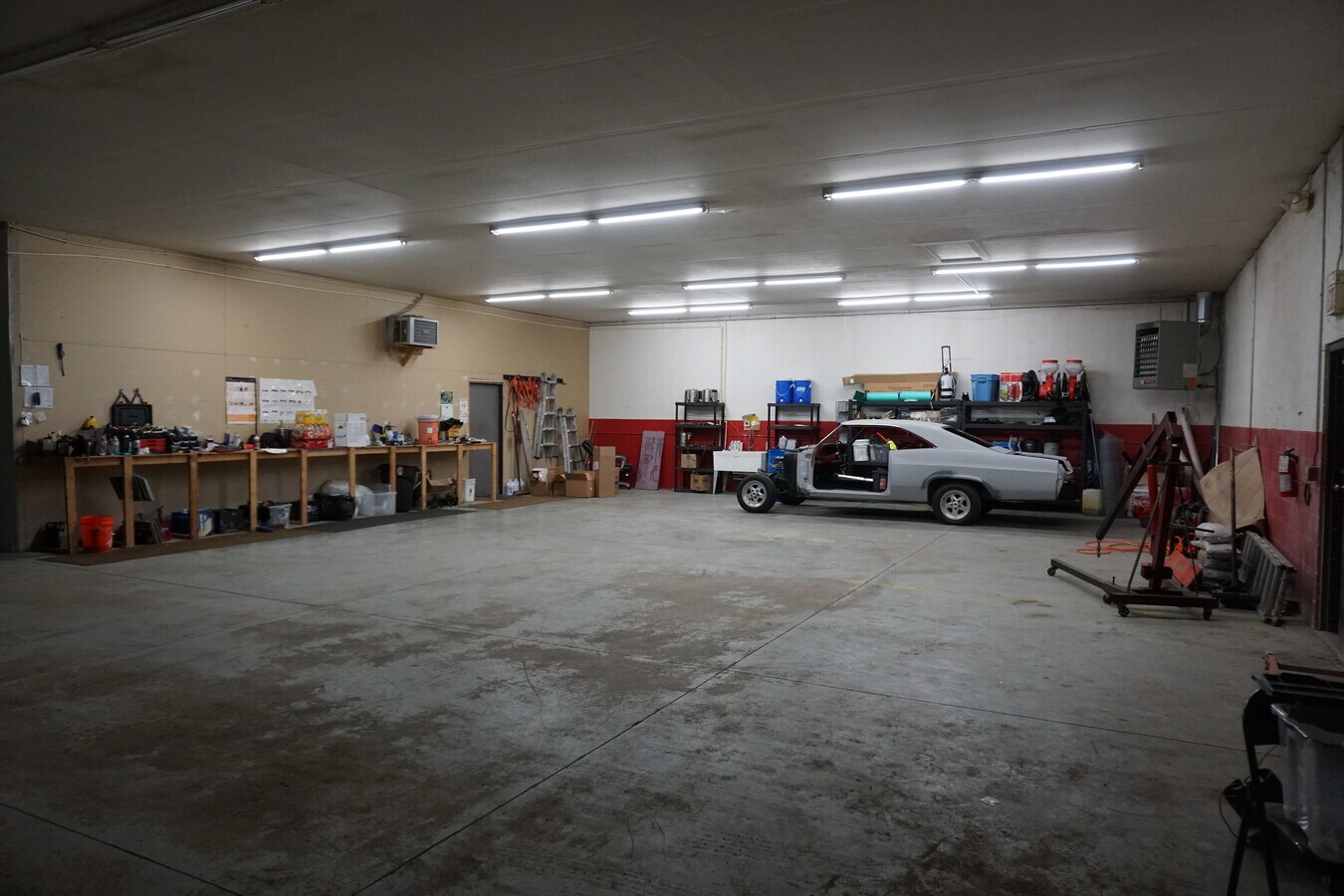 129 Reaser Ct, Elyria, OH 44035