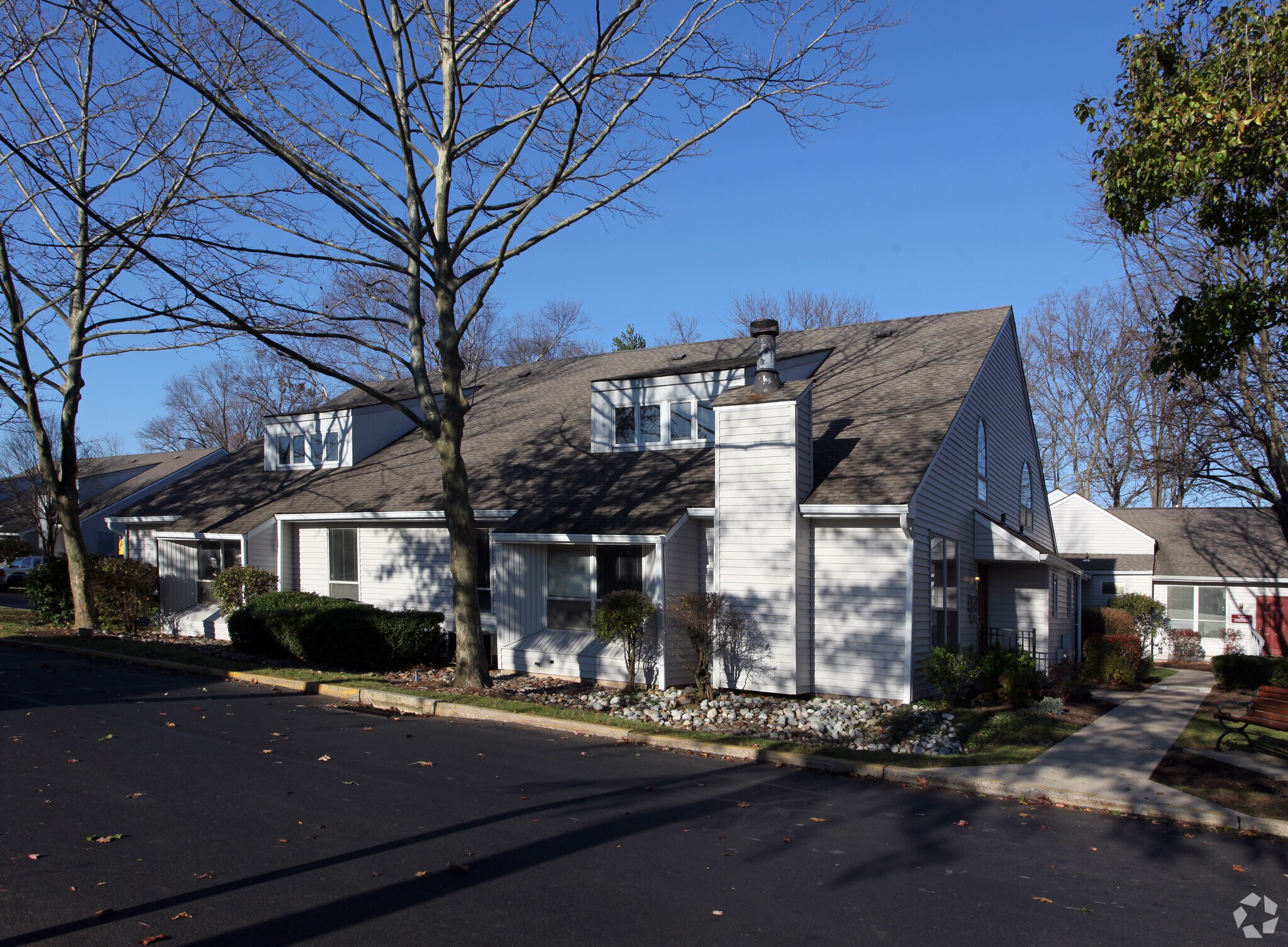 252 W Swamp Rd, Doylestown, PA for sale Primary Photo- Image 1 of 1