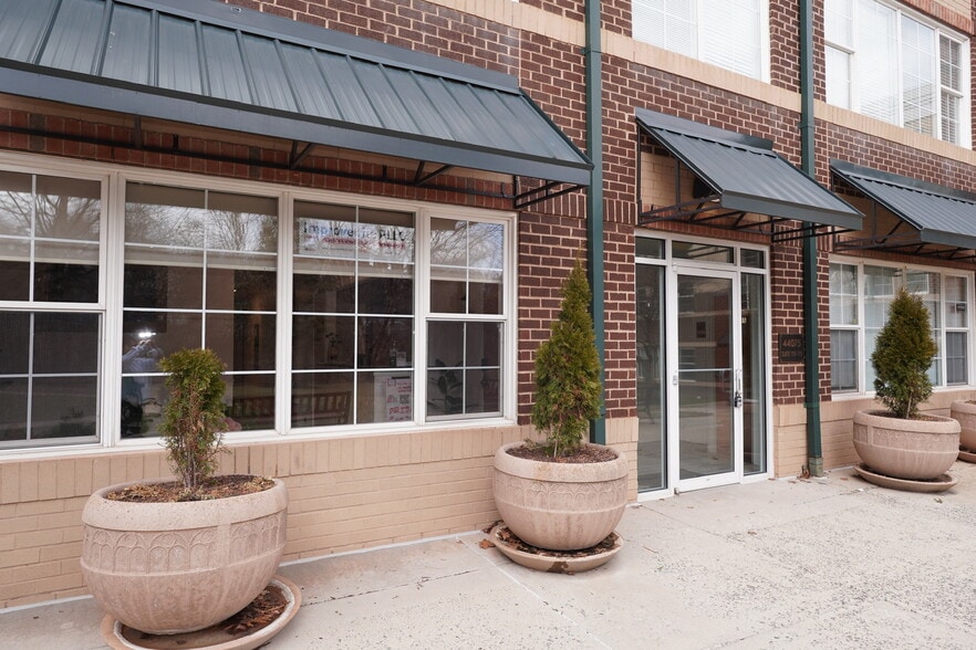 44075 Pipeline Plz, Ashburn, VA for lease - Building Photo - Image 1 of 56