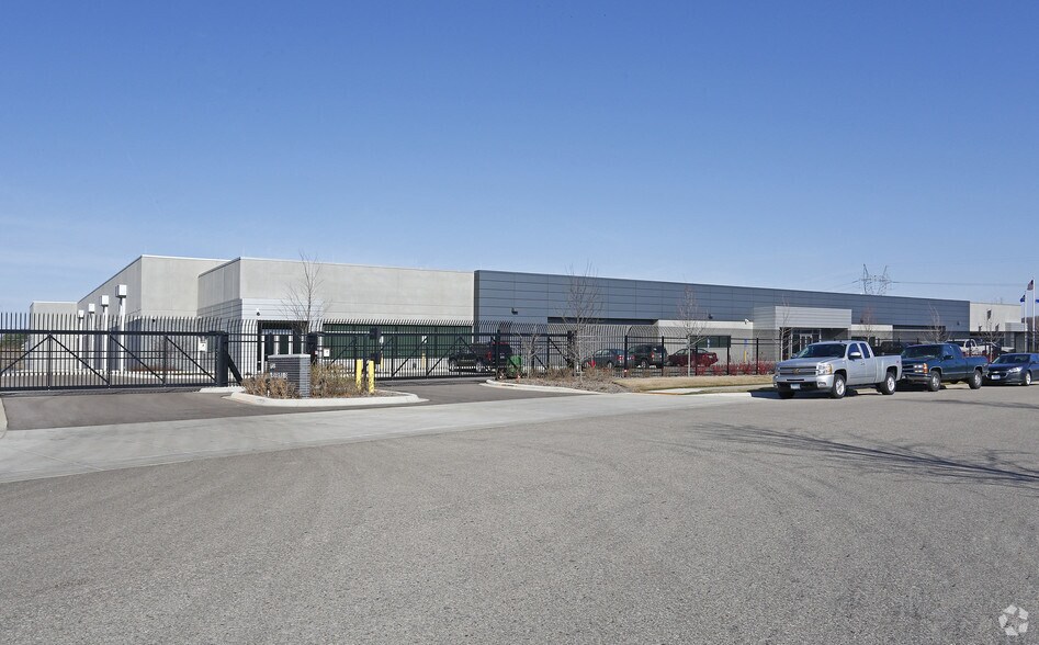 1708 W Creek Ln, Chaska, MN for sale - Building Photo - Image 1 of 1