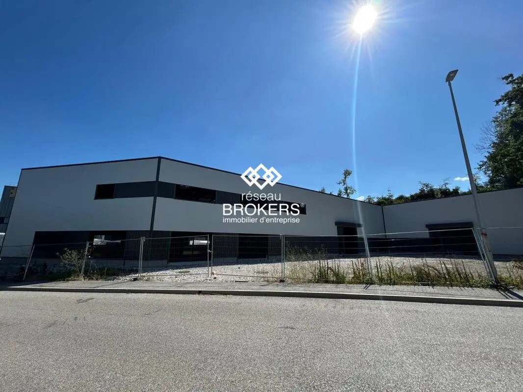 Industrial in Allonzier-la-Caille for sale Building Photo- Image 1 of 6