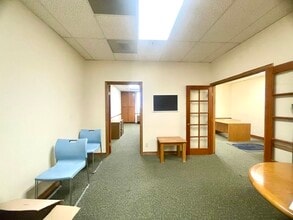 1425 W Foothill Blvd, Upland, CA for lease Interior Photo- Image 2 of 22