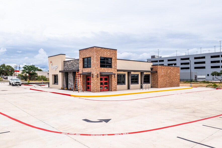 5618 UTSA Blvd, San Antonio, TX for sale - Construction Photo - Image 2 of 4