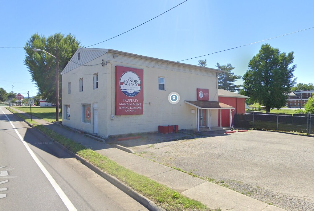 1325 Jamison Ave SE, Roanoke, VA for sale Primary Photo- Image 1 of 1