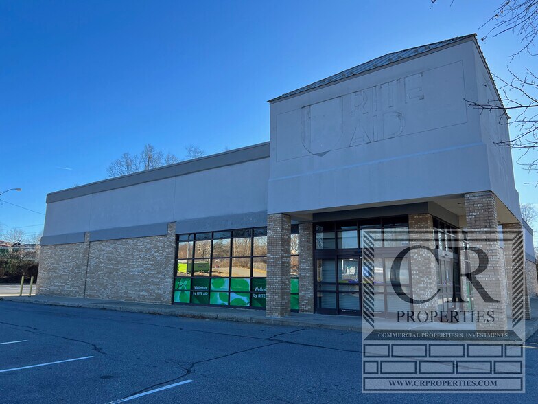 345361 Flatbush Ave, Kingston, NY 12401 Former Rite Aid Pharmacy