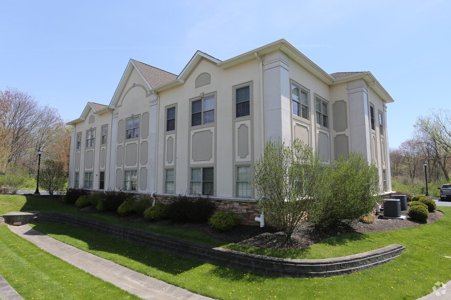 172 Washington Valley Rd, Warren, NJ for sale - Primary Photo - Image 1 of 1