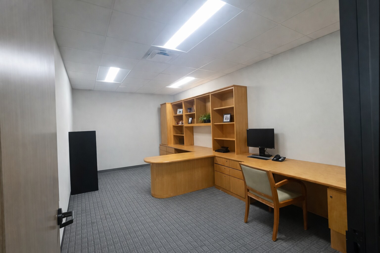 13465 Midway Rd, Farmers Branch, TX for lease Interior Photo- Image 1 of 1