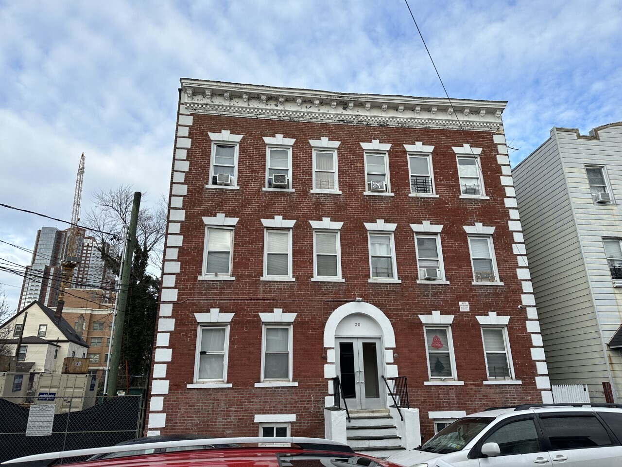 20 Bonnefoy Pl, New Rochelle, NY for sale Building Photo- Image 1 of 1