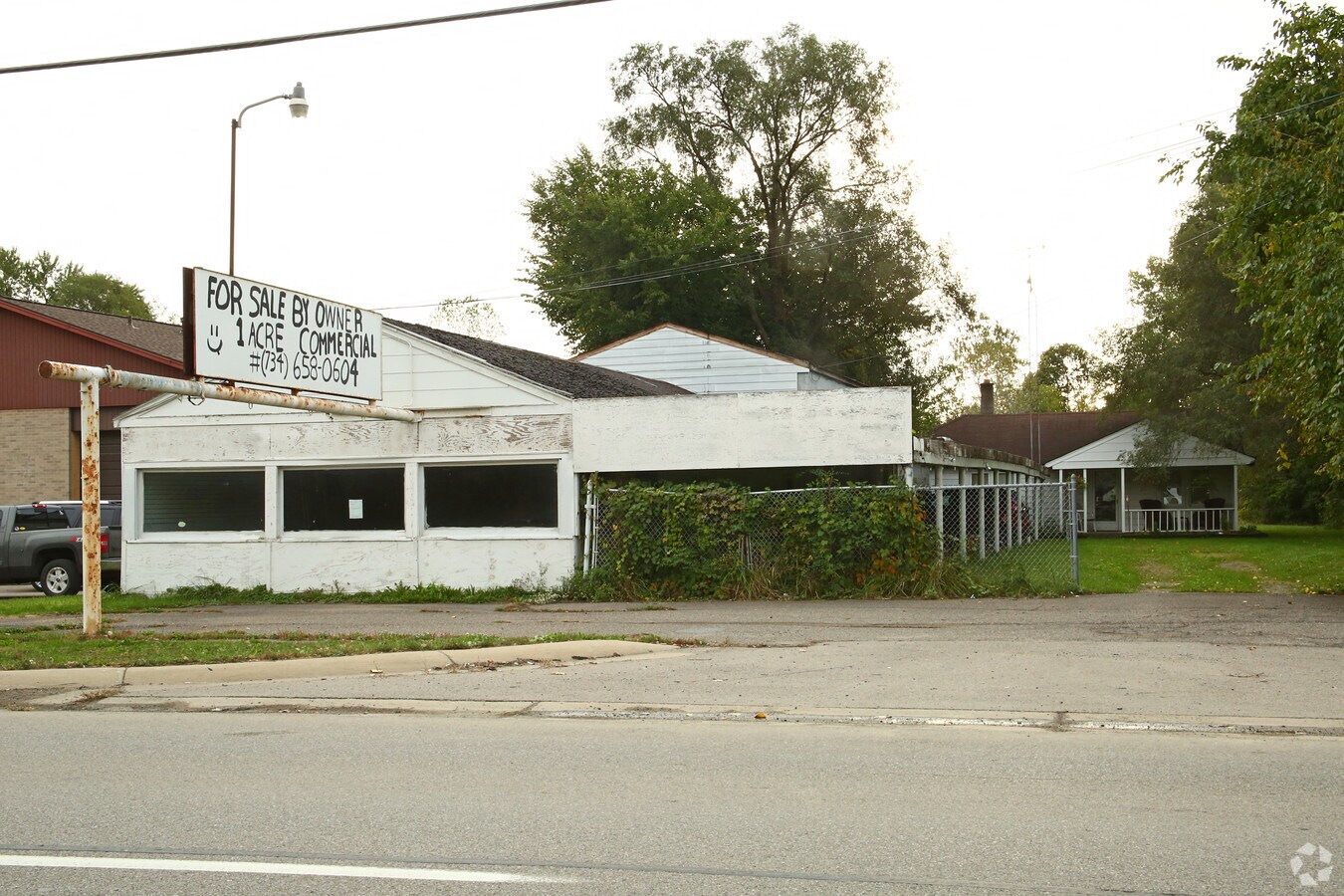 2374 N Telegraph Rd, Monroe, MI 48162