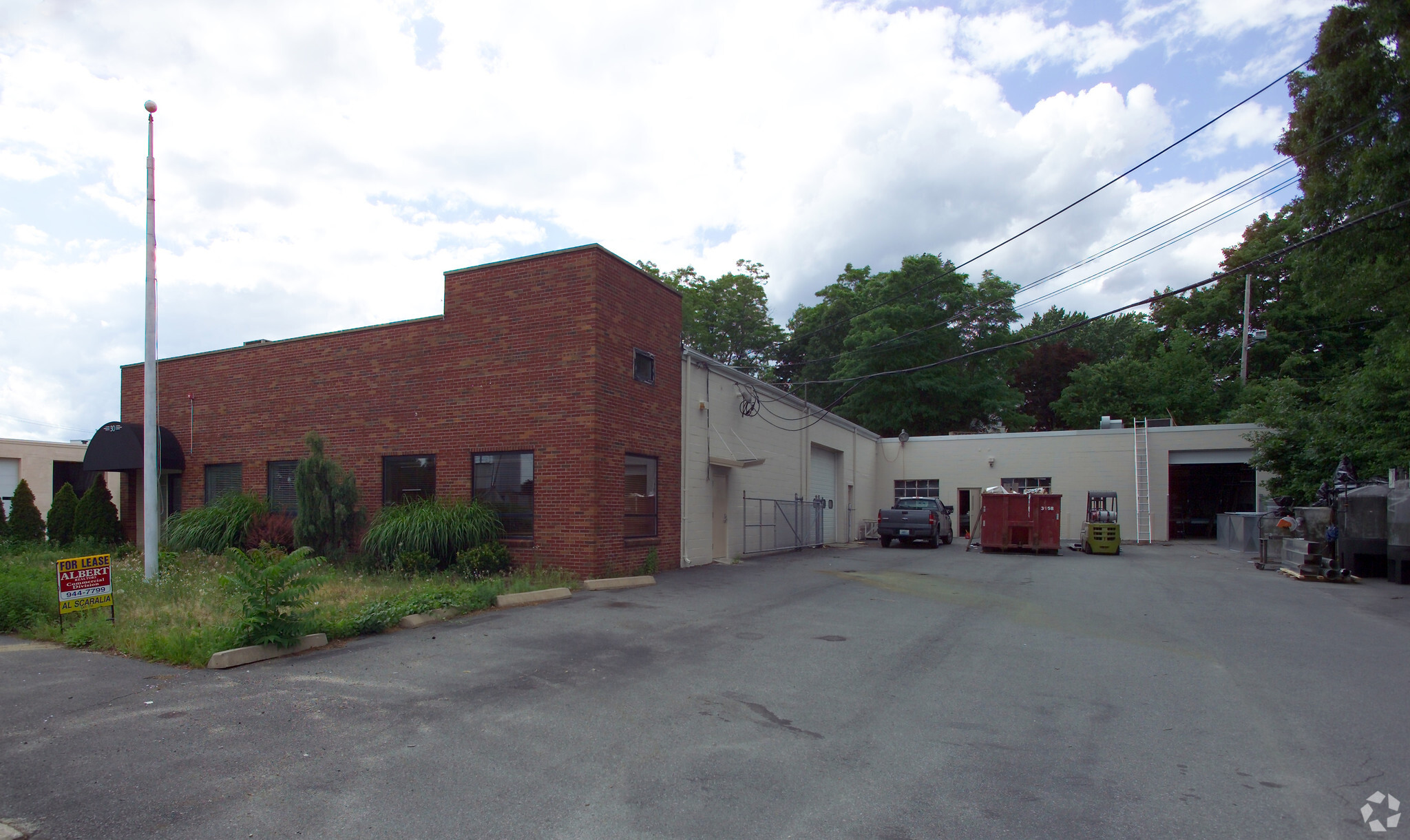 30 Webb St, Cranston, RI for sale Primary Photo- Image 1 of 1