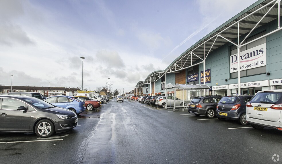 Speke Retail Park, Liverpool for lease - Building Photo - Image 3 of 4