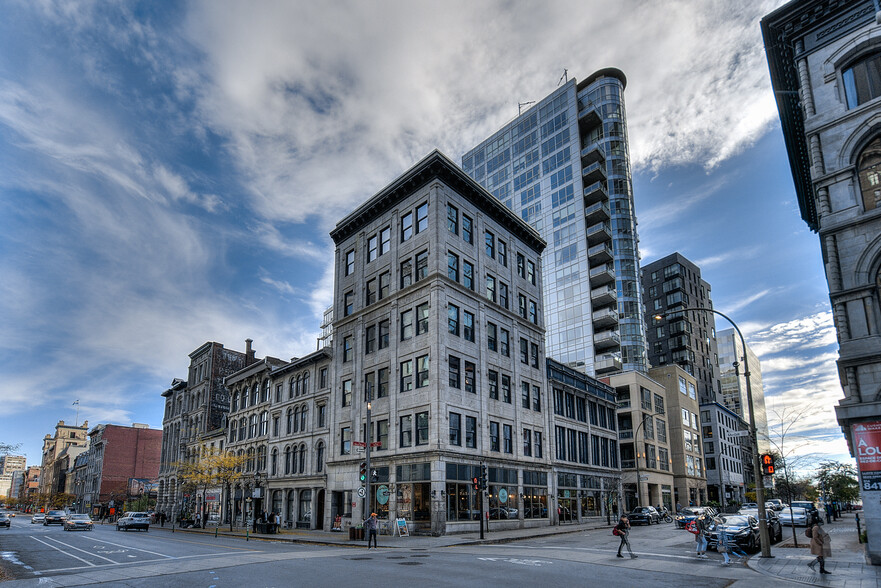 640-644 St Notre-Dame O, Montréal, QC for sale - Building Photo - Image 2 of 7