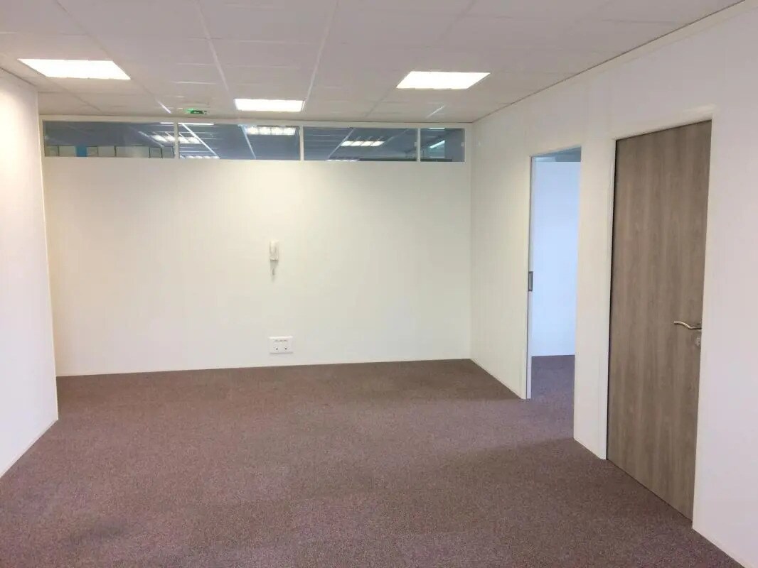 Allée Des Sablières, Croissy-sur-Seine for lease Interior Photo- Image 1 of 7