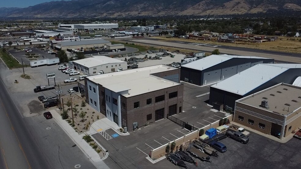 1667 S 1800 W, Woods Cross, UT for lease - Building Photo - Image 1 of 13