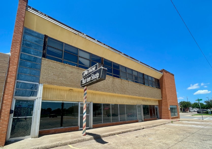 610-612 E Main St, Grand Prairie, TX for sale - Building Photo - Image 1 of 4