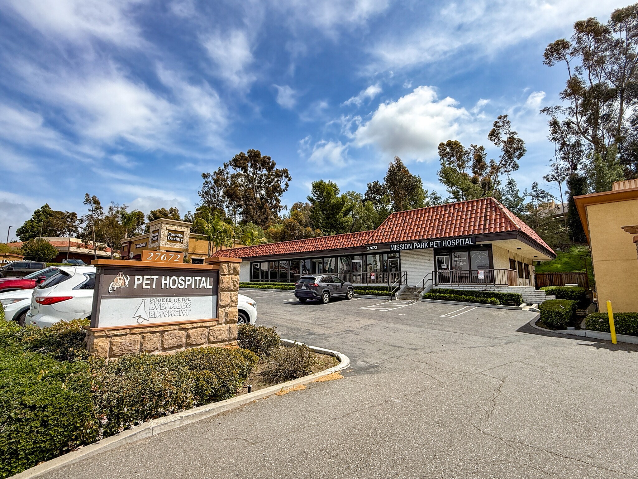 27672 Crown Valley Pky, Mission Viejo, CA for lease Building Photo- Image 1 of 10
