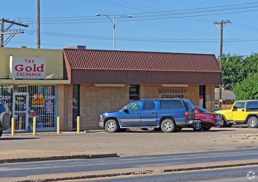2451 34th St, Lubbock, TX for sale - Primary Photo - Image 2 of 3