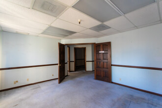 40 W Baseline Rd, Mesa, AZ for lease Building Photo- Image 2 of 8