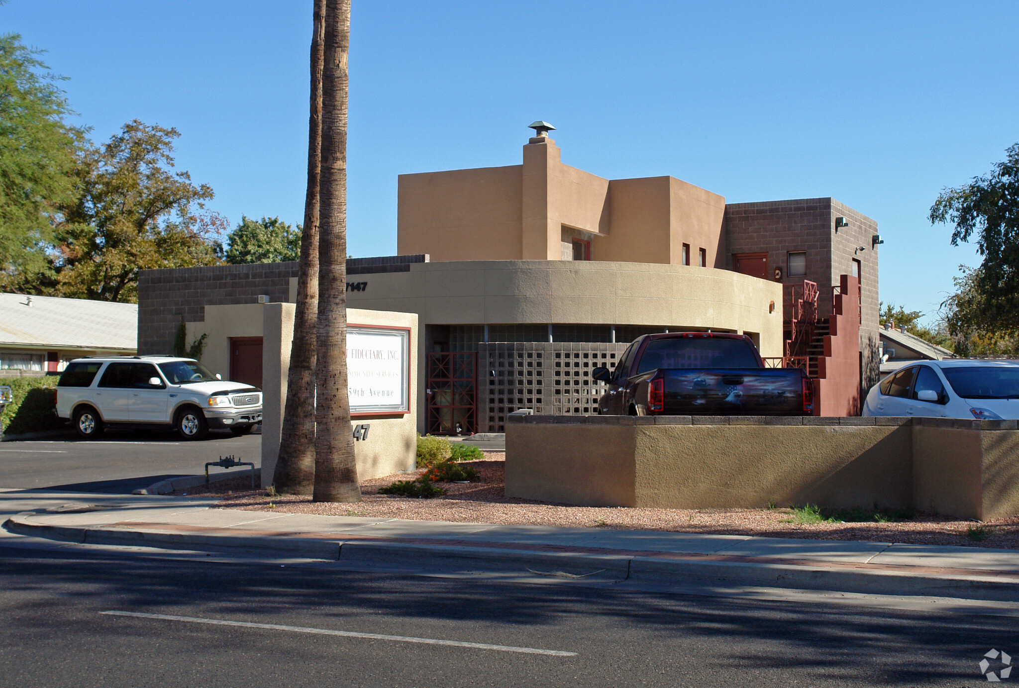 7147 N 59th Ave, Glendale, AZ for sale Primary Photo- Image 1 of 1