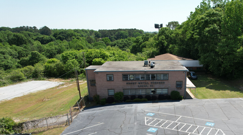 1838 SW Metropolitan Pky, Atlanta, GA for lease - Primary Photo - Image 1 of 3