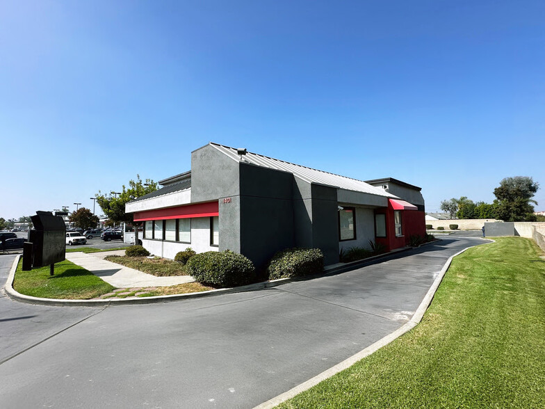 1401-1451 W Artesia Blvd, Gardena, CA for lease - Building Photo - Image 2 of 4