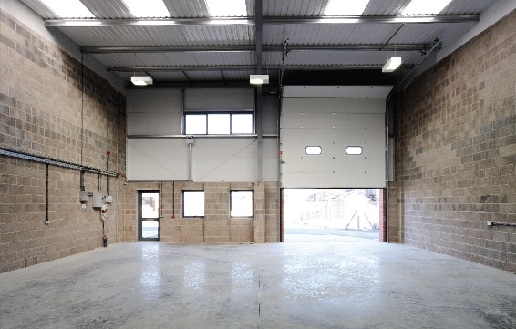 Sterte Rd, Poole for lease - Interior Photo - Image 3 of 5