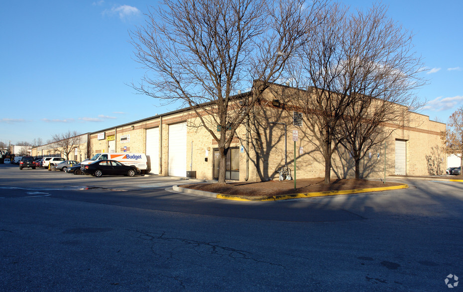 10800 Hanna St, Beltsville, MD for lease - Building Photo - Image 3 of 11