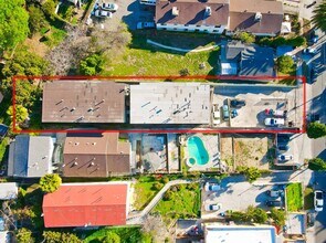 1230 N Evergreen Ave  