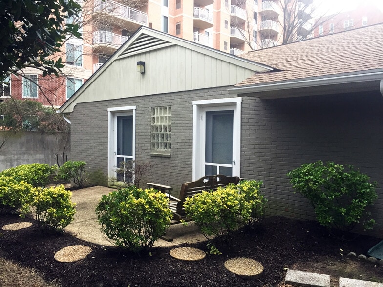 4829 West Ln, Bethesda, MD for sale - Building Photo - Image 1 of 5