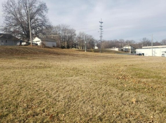 2200 S 4th St, Leavenworth, KS for sale Primary Photo- Image 1 of 13