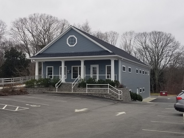 2302 Gar Hwy, Swansea, MA for lease Primary Photo- Image 1 of 15